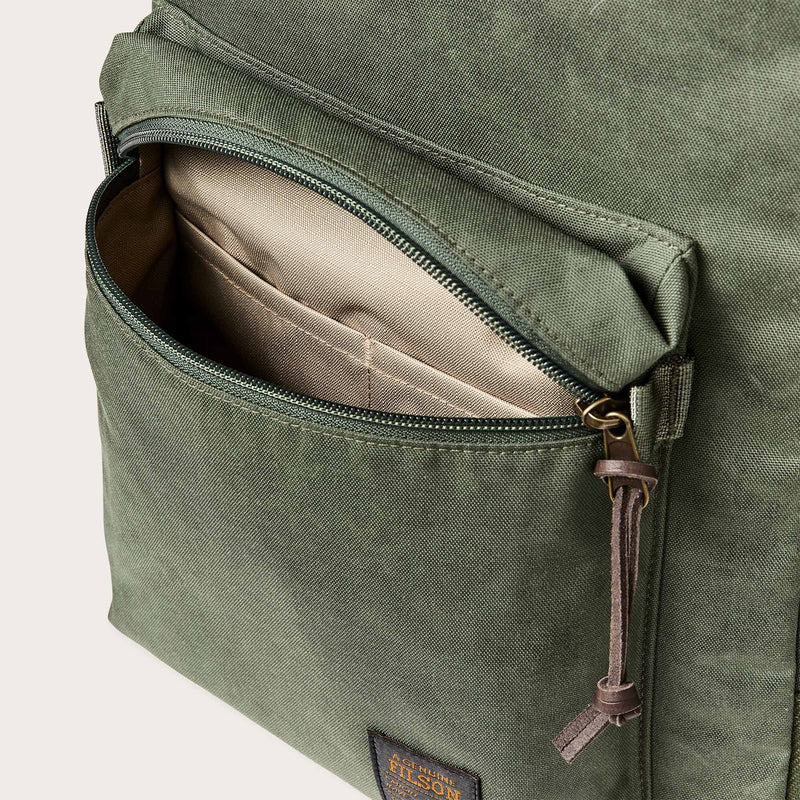 Surveyor 25l backpack par Filson | Service green (Green)
