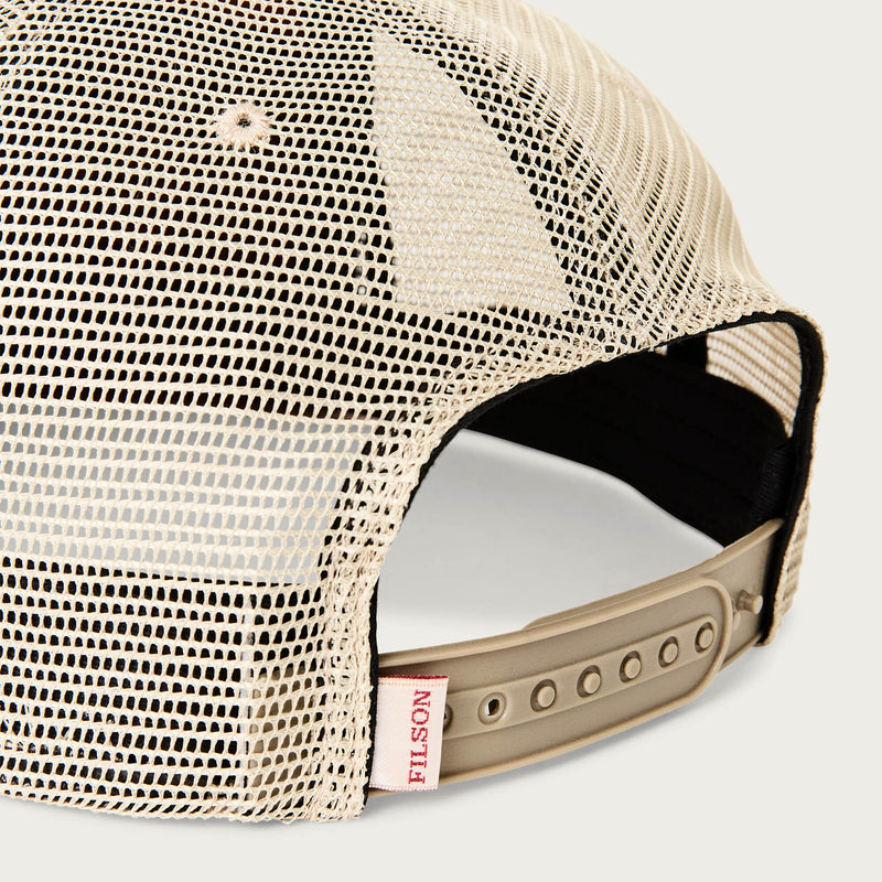 Trucker mesh cap di Filson | Iron rust / filson (Orange)