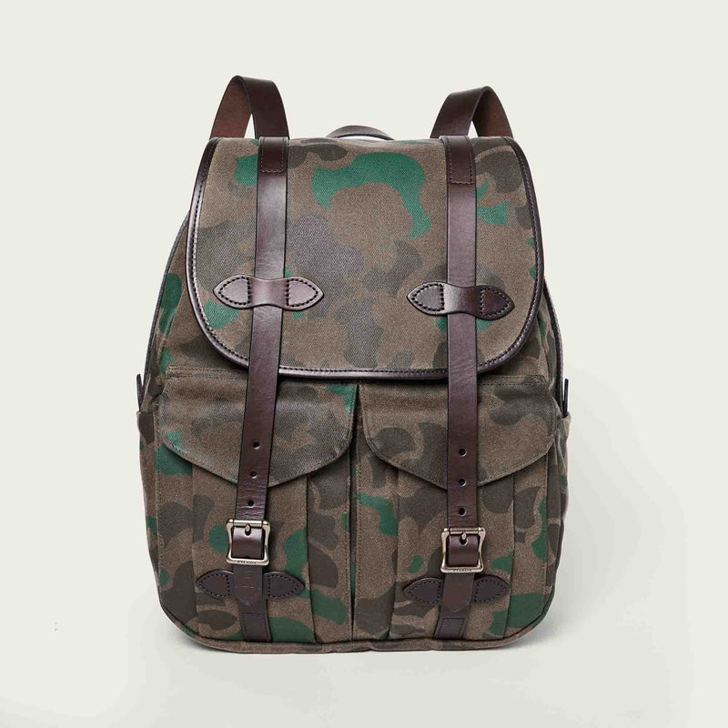Large waxed rugged twill rucksack di Filson | Dark wax shrub camo (Grey)