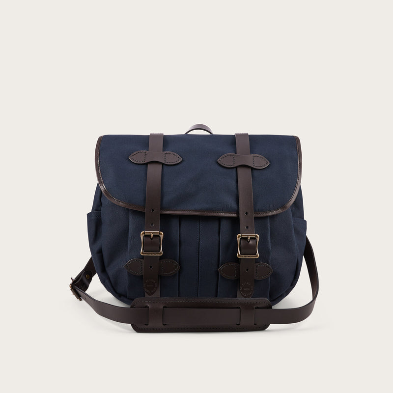 Rugged twill medium field bag di Filson | Navy (Blue)