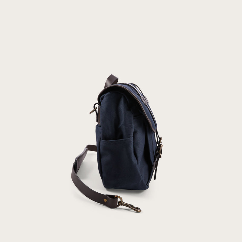 Rugged twill medium field bag di Filson | Navy (Blue)