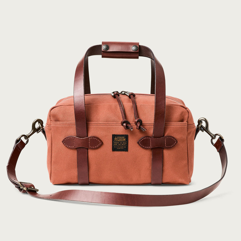 Xs compact duffle bag von Filson | Light rust (Red)