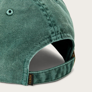 Washed low-profile logger cap von Filson | Washed green (Green)