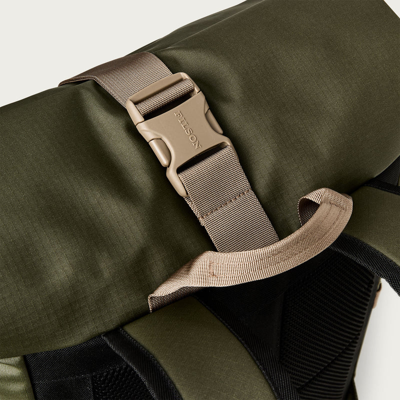 Scout backpack von Filson | Olive / black / covert (Green)