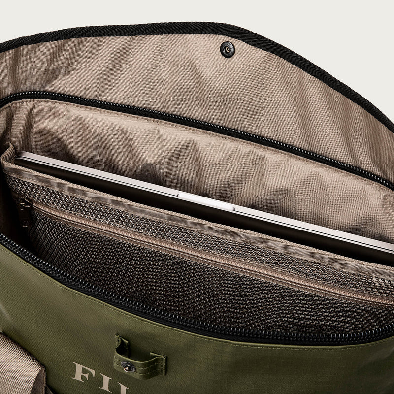 Scout tote bag di Filson | Olive / black / cove (Green)