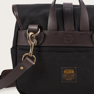 Rugged twill small field bag di Filson | Black (Black)