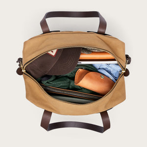 Rugged twill tote bag with zipper von Filson | Tan (Beige)