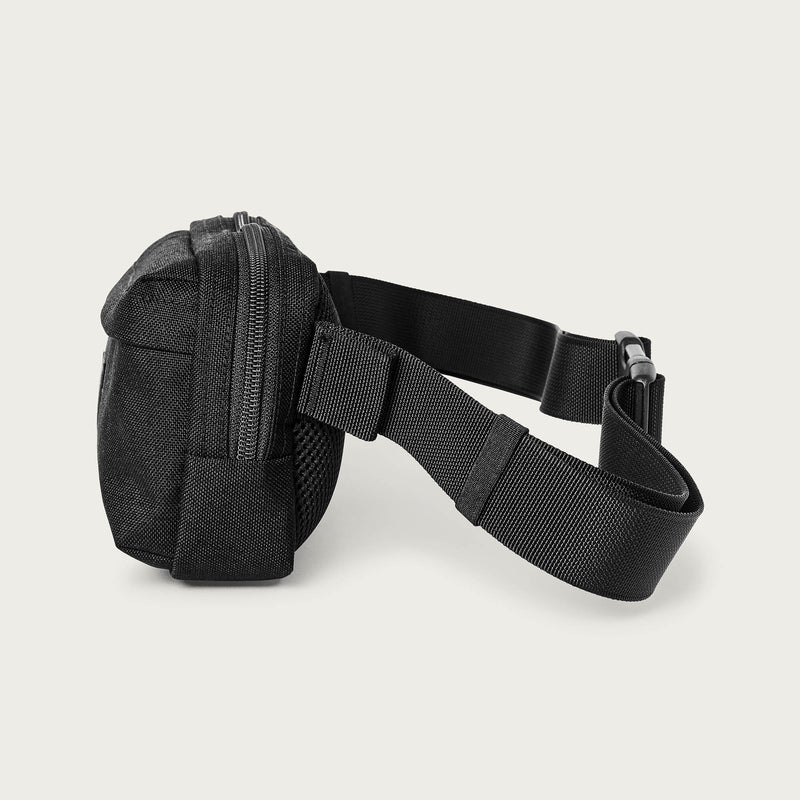 Dryden crossbody bag von Filson | Black (Black)