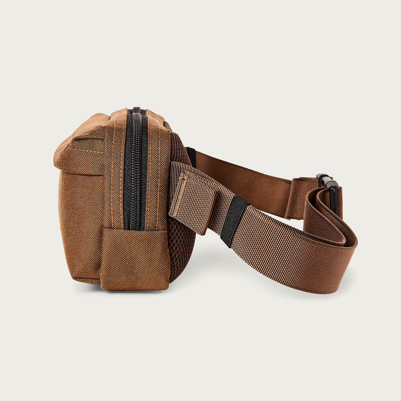 Dryden crossbody bag von Filson | Whiskey (Brown)