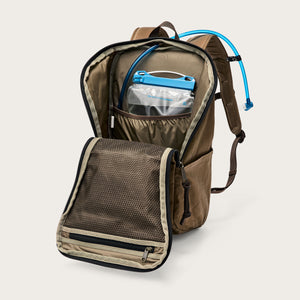 Trapper creek 28l backpack von Filson | Dark tan (Beige)