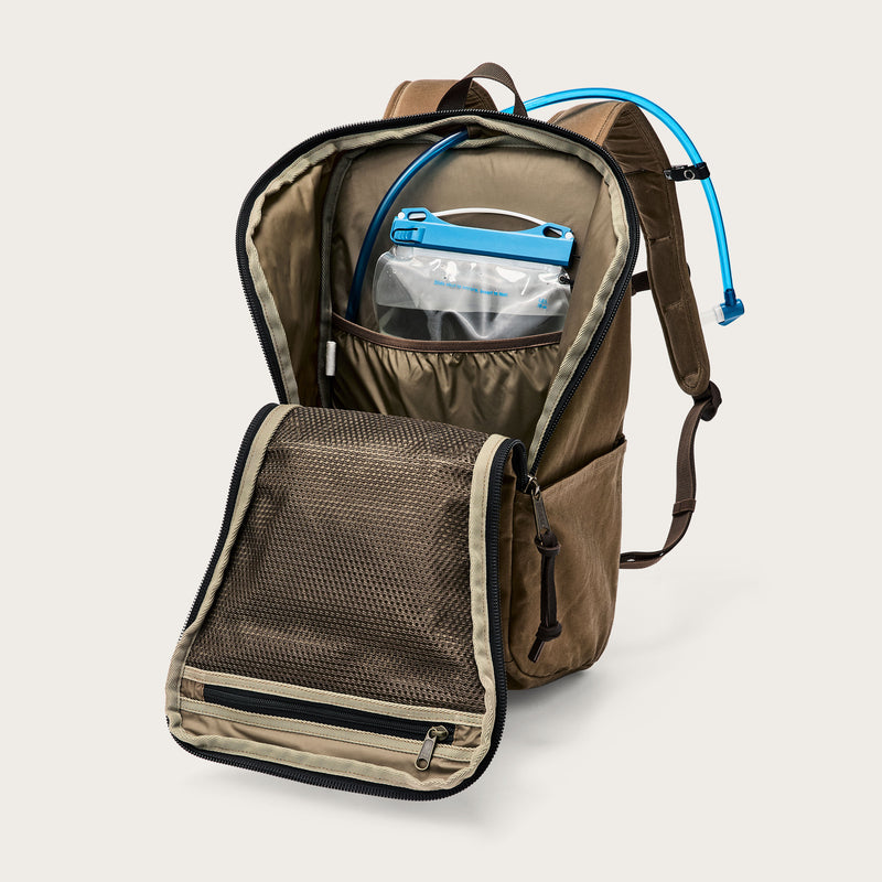 Trapper creek 28l backpack von Filson | Dark tan (Beige)