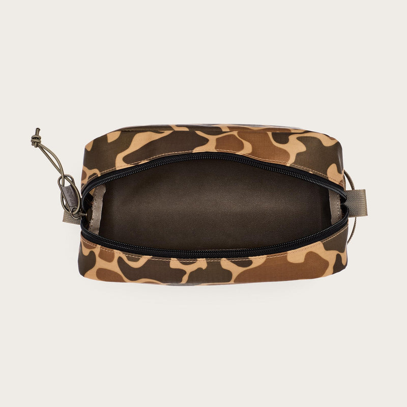 All-weather dopp kit by Filson | Buckskin camo (Multicolor)