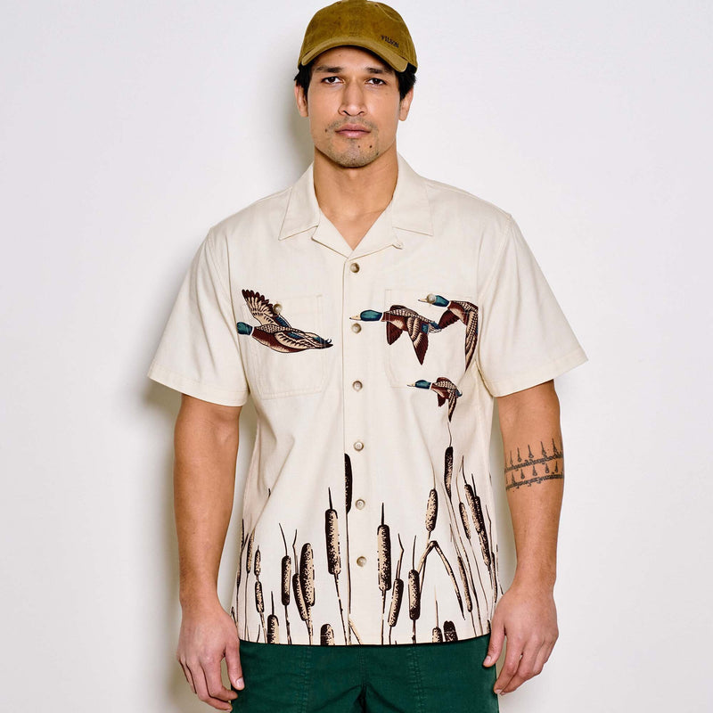 Rustic short sleeve camp shirt von Filson | Natural / mallard (Multicolor)