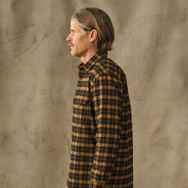 Alaskan guide shirt by Filson | Black / gold plaid (Yellow)