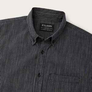 Chambray button-down shirt di Filson | Navy hick stripe (Blue)