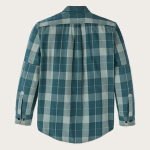 Vintage wash alaskan guide shirt by Filson | Jasper / dark teal p (Blue)