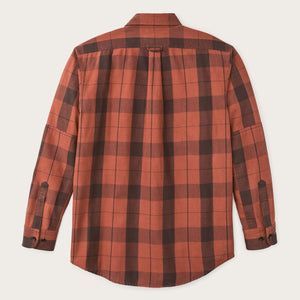 Vintage wash alaskan guide shirt by Filson | Sequoia / dark bown (Red)