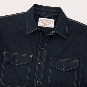 Lined denim work shirt von Filson | Mid-wash indigo (Blue)