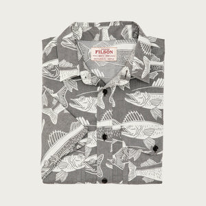 Twin lakes short sleeve sport shirt by Filson | Beluga / print (Gray)