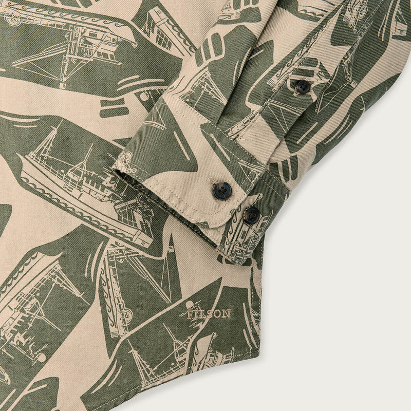 Lightweight alaskan guide shirt von Filson | Khaki / print (Green)