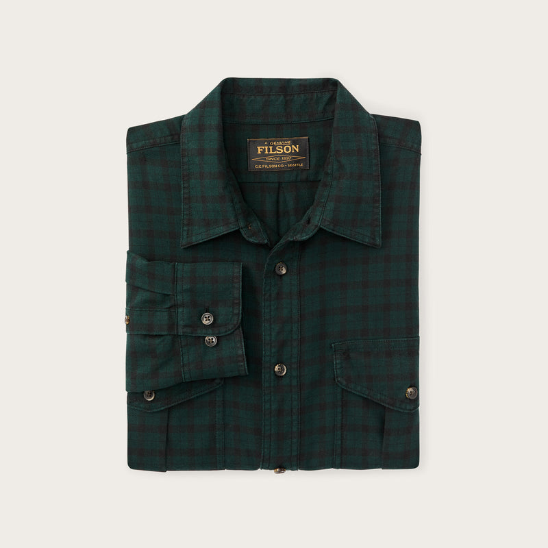 Lightweight alaskan guide shirt by Filson | Pine / black plaid (Green)