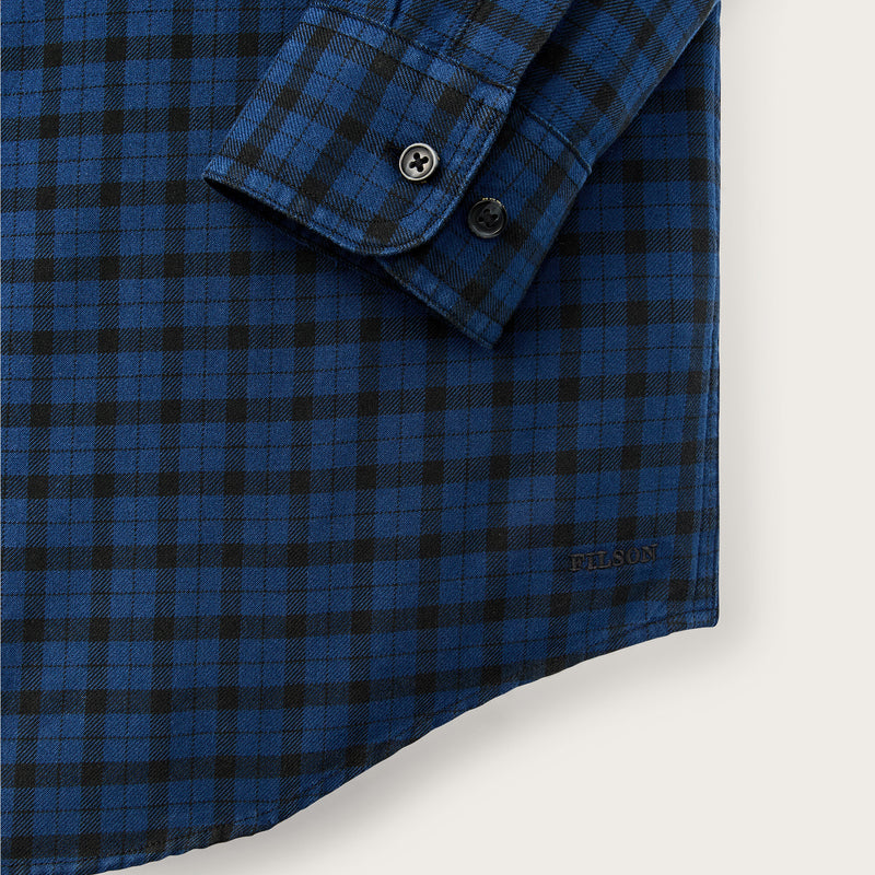 Lightweight alaskan guide shirt by Filson | Deep blue / black pl (Blue)