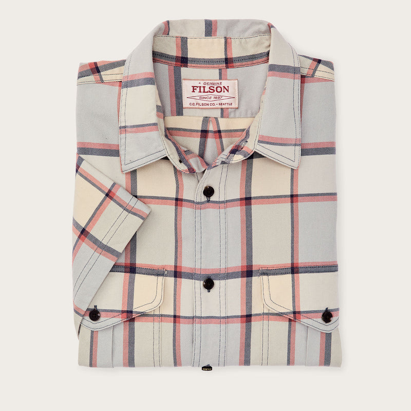 Short sleeve lightweight alaskan guide shirt von Filson | Light blue / tan plaid (Multicolor)