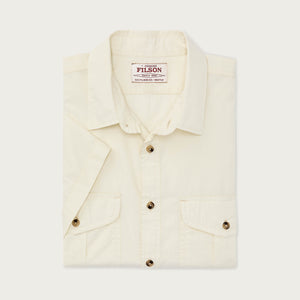 Filson's washed short sleeve feather cloth shirt von Filson | Ivory (Beige)