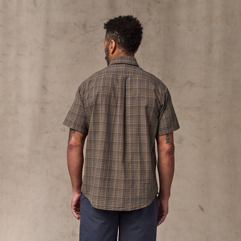 Short sleeve madras popover shirt von Filson | Brown / olive plaid (Brown)