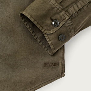 4.5-oz. twill shirt von Filson | Military olive (Green)