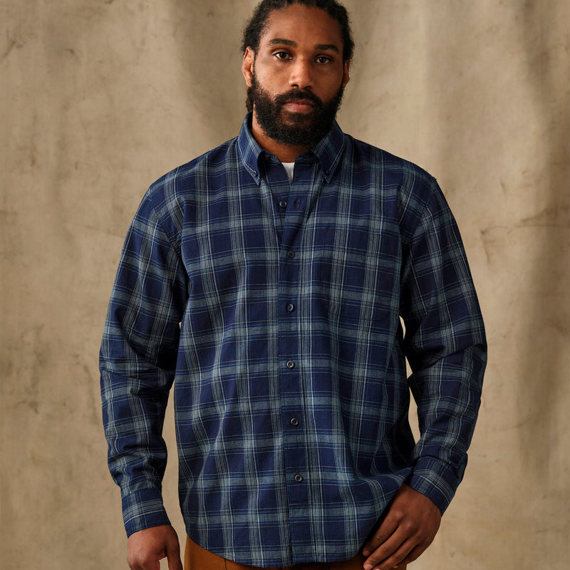Chambray button-down shirt von Filson | Dark indigo plaid (Blue)