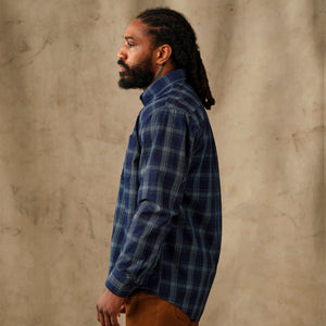 Chambray button-down shirt von Filson | Dark indigo plaid (Blue)