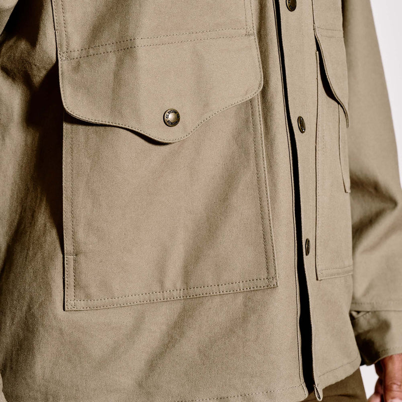 Dry tin cloth cruiser von Filson | Gray khaki (Beige)