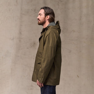 Dry wax omak coat by Filson | Burnt olive (Green)