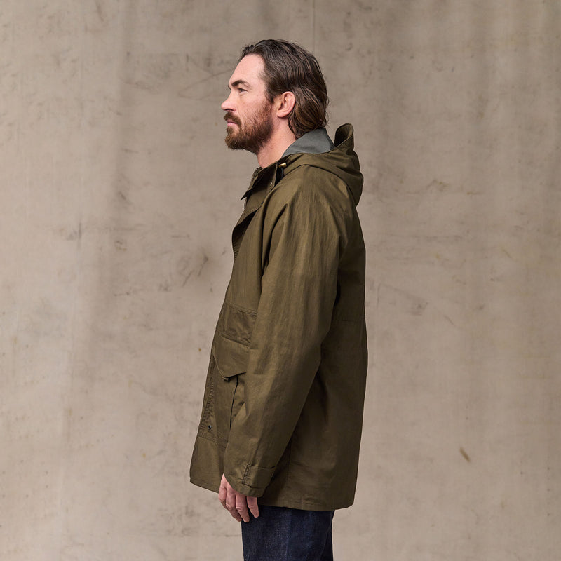 Dry wax omak coat by Filson | Burnt olive (Green)