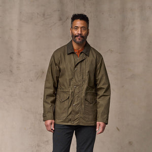 Dry wax mile marker coat von Filson | Burnt olive (Green)