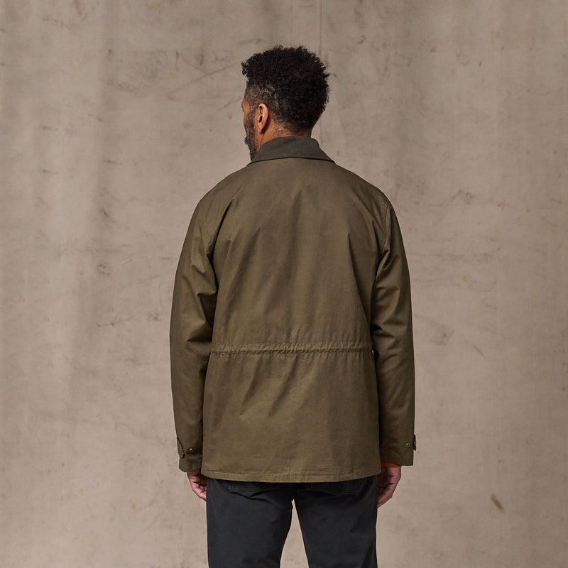 Dry wax mile marker coat von Filson | Burnt olive (Green)