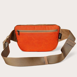 Surveyor crossbody pack von Filson | Dark tan flame (Orange)