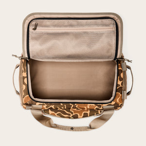 All-weather 40l duffle bag by Filson | Buckskin camo (Multicolor)