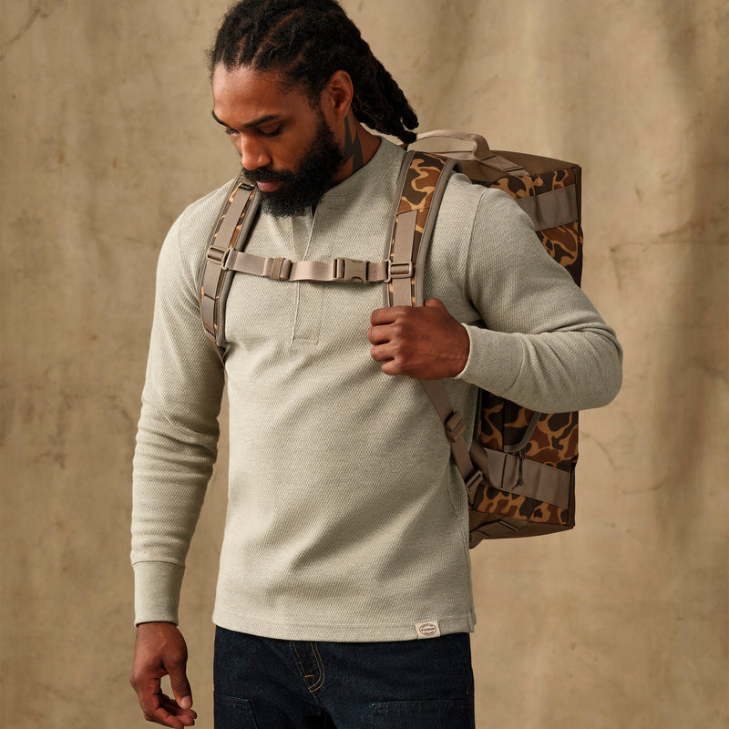 All-weather 40l duffle bag by Filson | Buckskin camo (Multicolor)