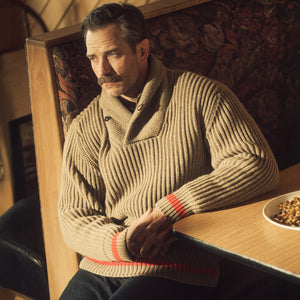 Bristol shawl neck sweater von Filson | Oatmeal heather / flame