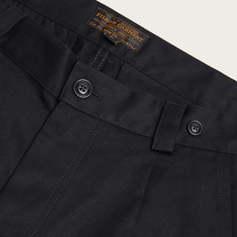 Plissierte arbeits-chinohose von Filson | Black (Black)