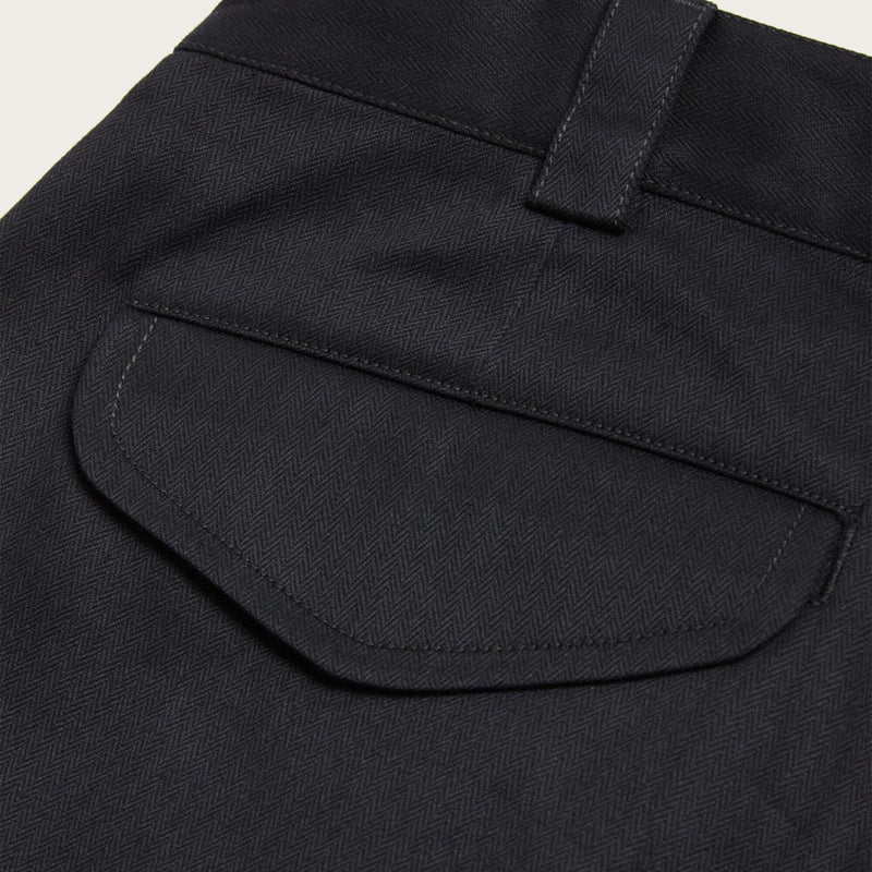 Plissierte arbeits-chinohose von Filson | Black (Black)