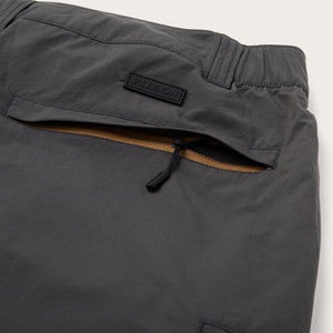 Glines canyon shorts von Filson | Olive charcoal (Green)