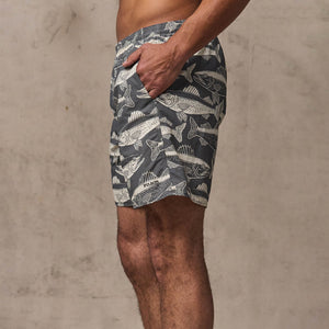 Oxbow lake trunks by Filson | Beluga / print (Gray)