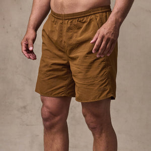 Oxbow lake trunks by Filson | Whiskey (Brown)