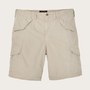 Tropical poplin cargo shorts von Filson | Dried sage (White)