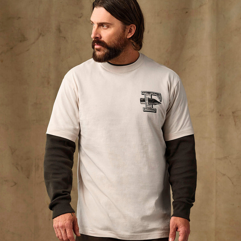 Axe graphic t-shirt von Filson | Natural (White)