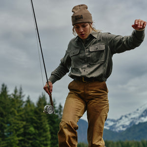 Women’s gathered hem shirt by Filson | Olive (Green)