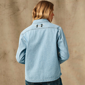 Women's embroidered denim shirt von Filson | Pale indigo (Blue)